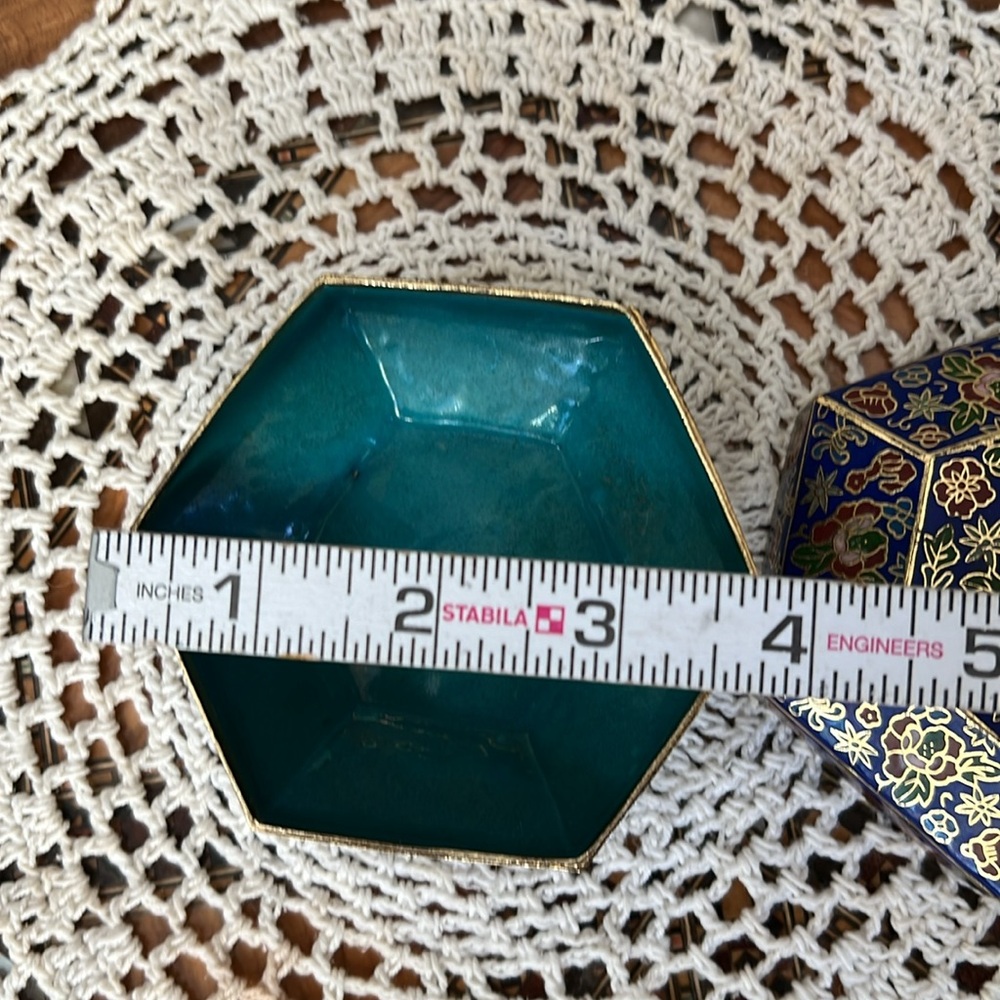 Colorful Floral Decorative Box - Picture 10 of 17